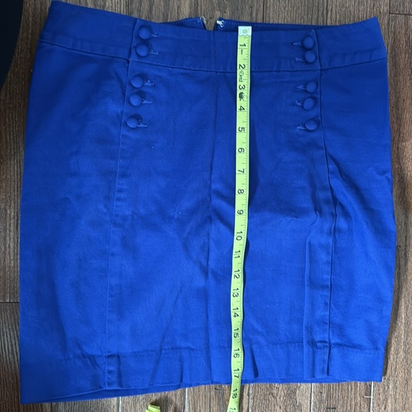 Blue gap skirt - Picture 6 of 6